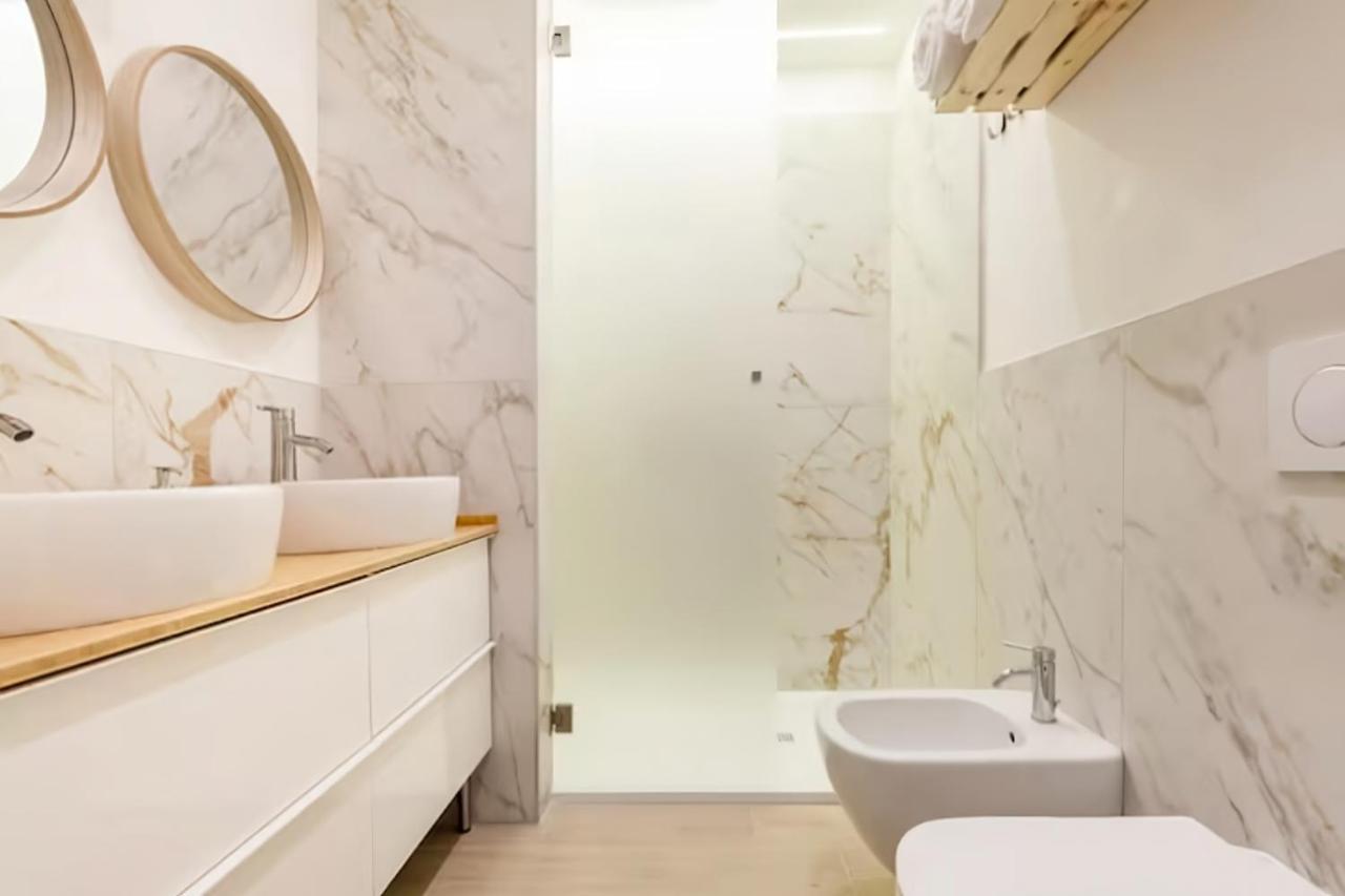 I Della 2 Apartment Milan Luaran gambar